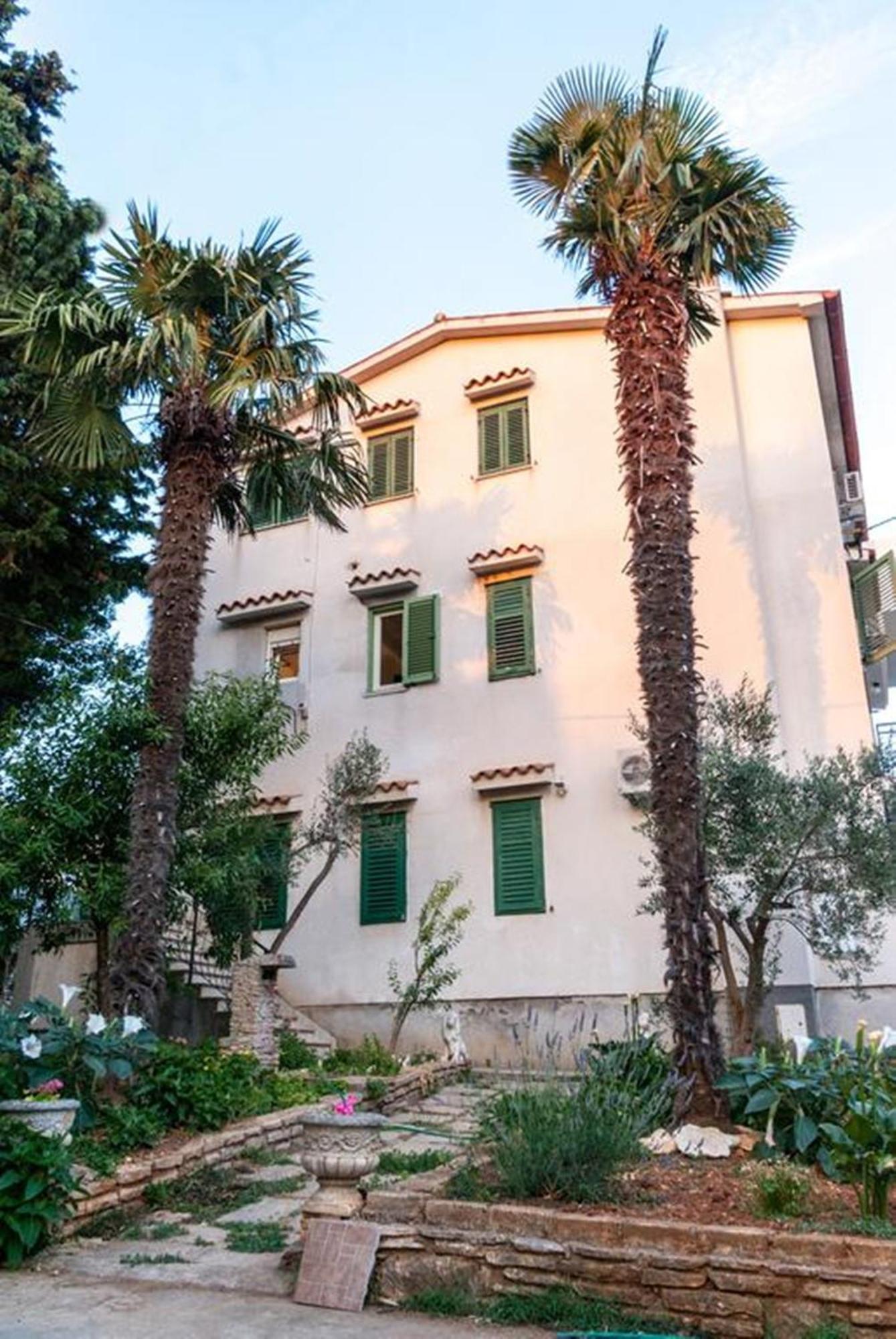 Villa Mediterranea - Apartments Medulin Habitación foto